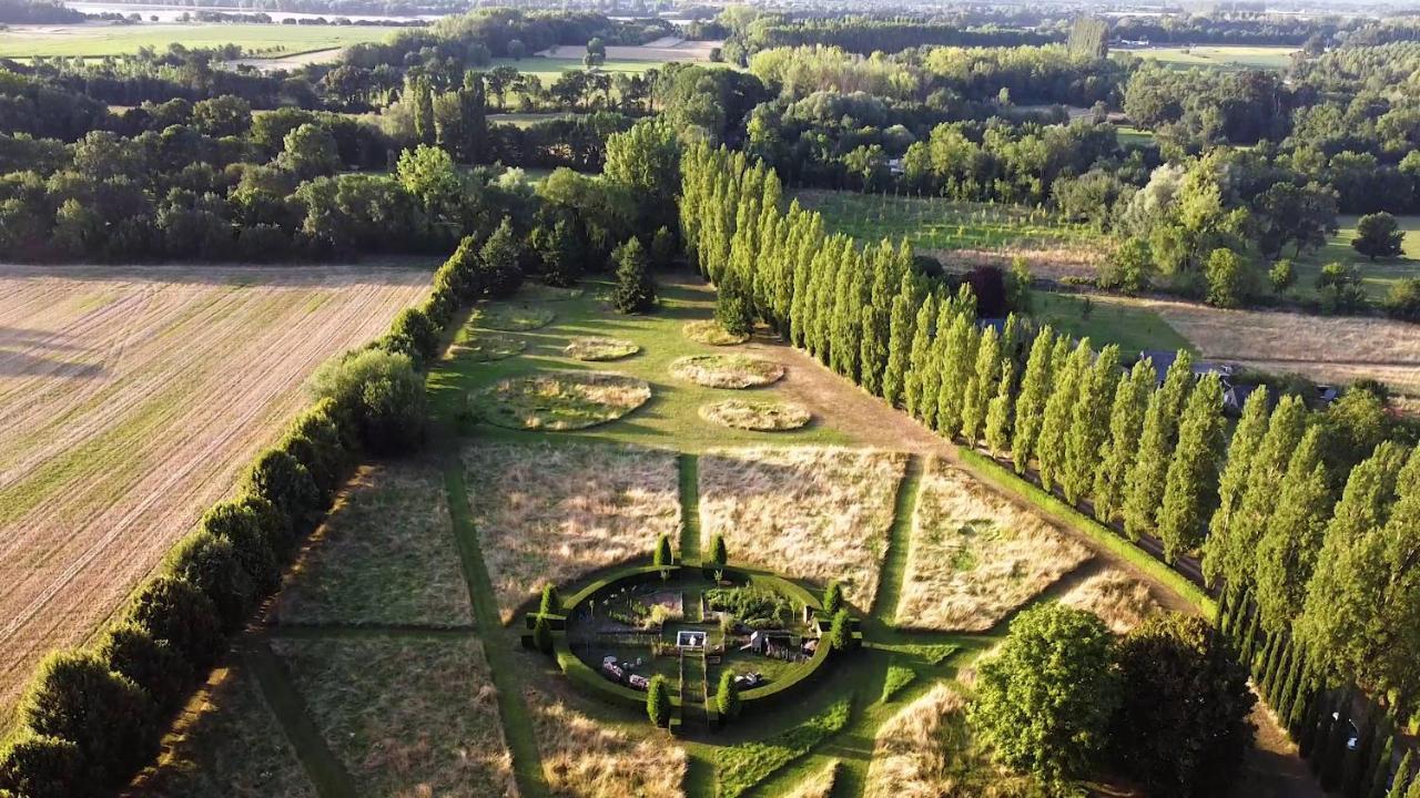 Manoir De La Groye Ξενοδοχείο Saint-Saturnin-sur-Loire Εξωτερικό φωτογραφία