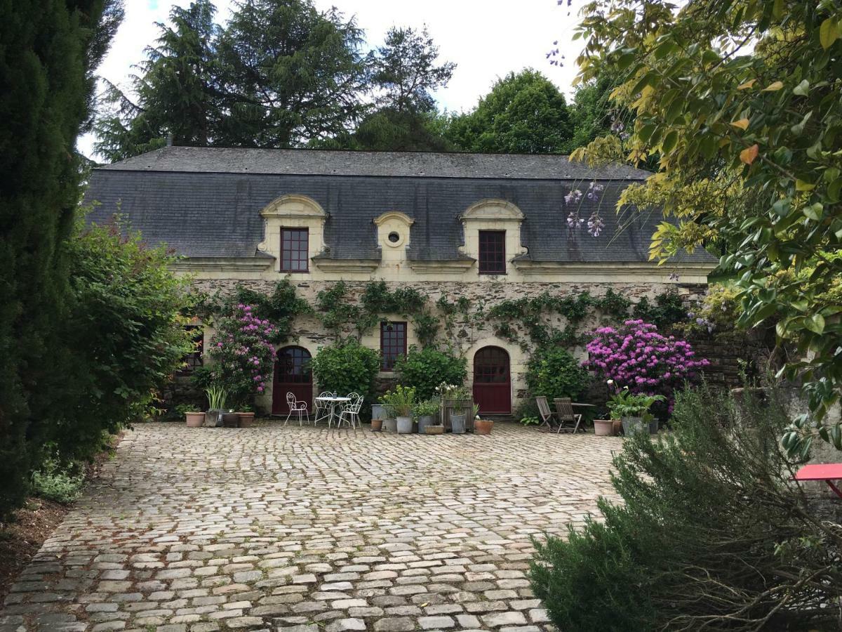 Manoir De La Groye Ξενοδοχείο Saint-Saturnin-sur-Loire Εξωτερικό φωτογραφία